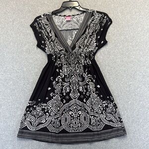 Black and White Patterned Dress